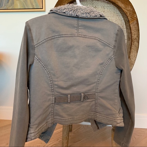 Anthropologie jacket with removable collar - Picture 2 of 3